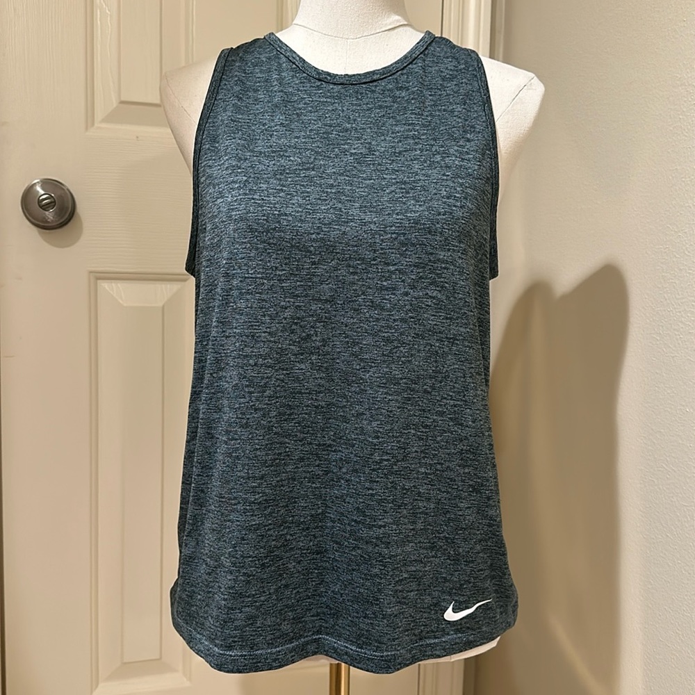 NIKE dry fit workout tank